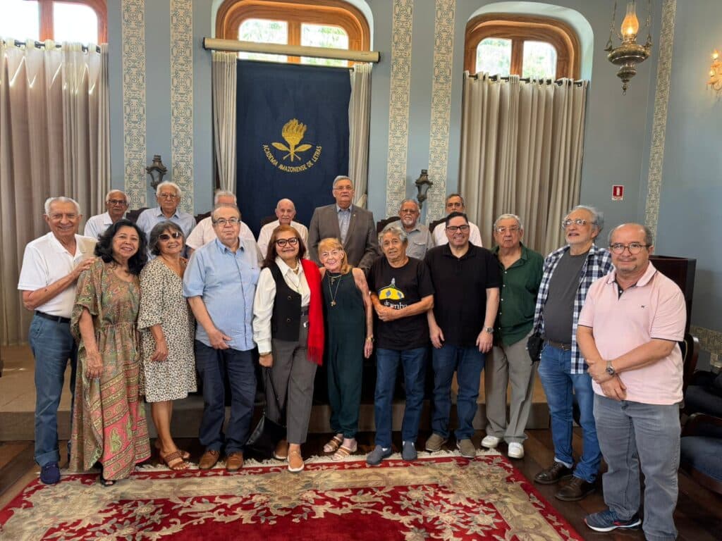 Acadêmico Abrahim Sena Baze é eleito Presidente da Academia Amazonense de Letras